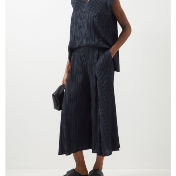 NWT PLEATS PLEASE ISSEY MIYAKE Technical-pleated cropped wide-legpants. Size 5 - Picture 3 of 7